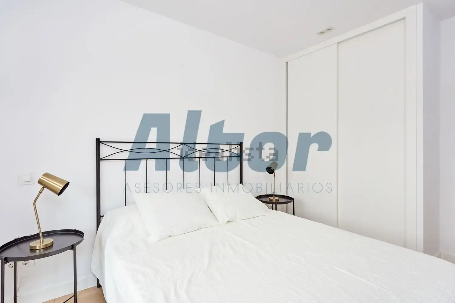 Flat for rent in DE CONCHA ESPINA, El Viso