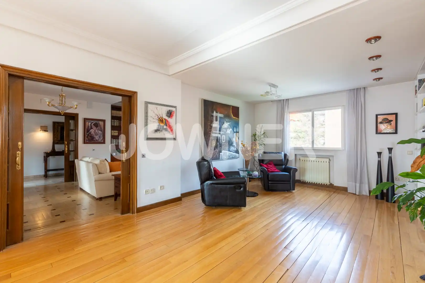 Sala de estar de Piso en venta en Pozuelo de Alarcón con Aire acondicionado, Calefacción y Terraza