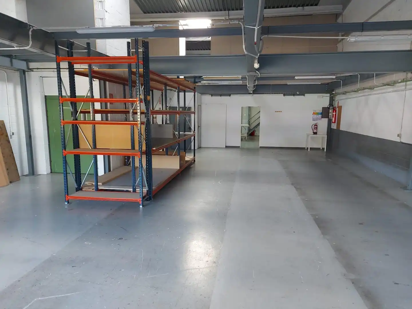 Industrial buildings for rent in Badalona