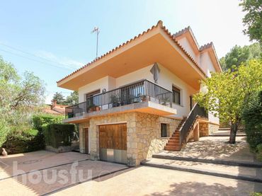 Maison avec piscine à vendre à Avinguda de Corbera .