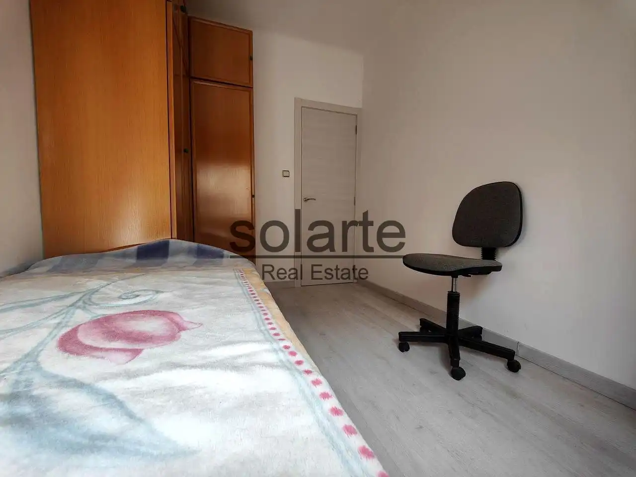 Bedroom of Flat for sale in Sant Joan Despí