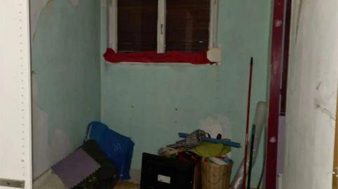 Foto 2 de Piso en venta en Calle Barrio Viviendas Protegidas, 28, Santa Marina - Polígono, Mieres (Asturias)