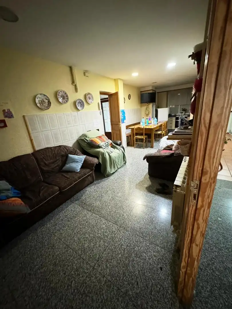 Casa adosada en venda en Ponferrada amb Calefacció i Moblat