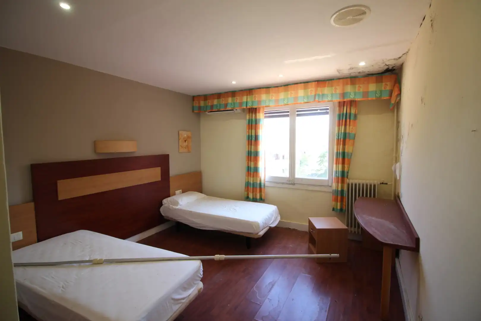 Schlafzimmer von Haus oder Chalet zum Verkauf in Maçanet de Cabrenys mit Terrasse und Schwimmbad