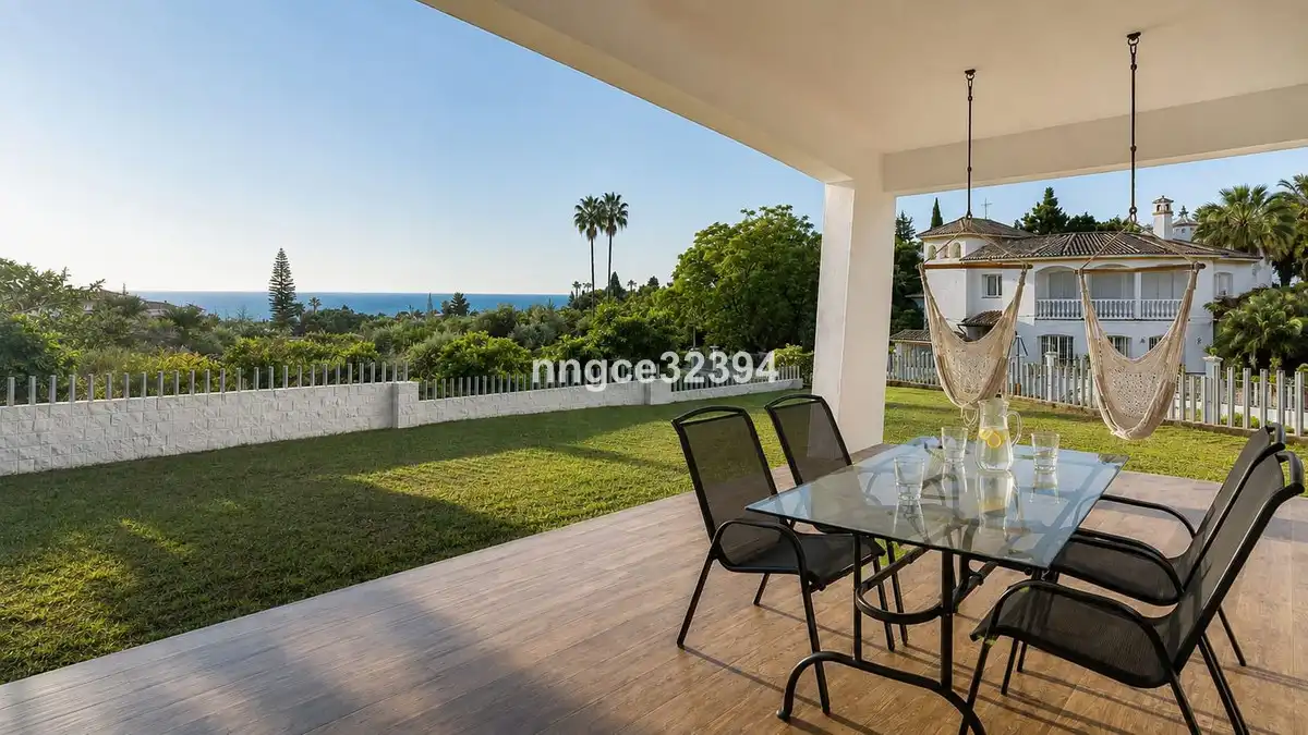 Terrace of Houses for sale in Estepona  with Air Conditioner, Private garden and Terrace