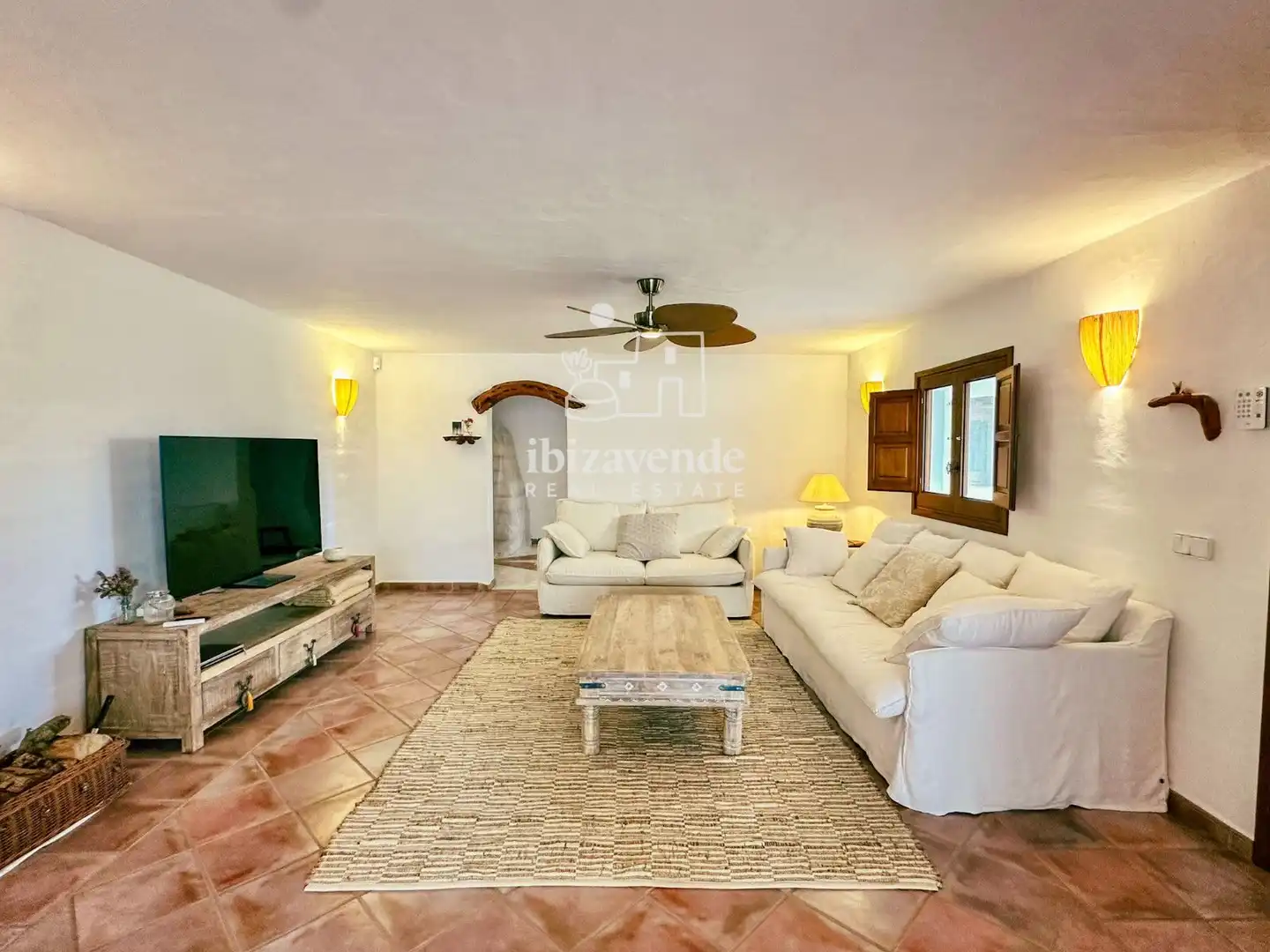 Living room of Houses for rent in Sant Joan de Labritja  with Air Conditioner, Terrace and Swimming Pool