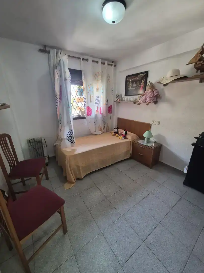 Schlafzimmer von Wohnung zum Verkauf in Salou mit Klimaanlage