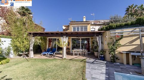 Foto 2 de Casa o chalet en venta en Calle Zoraya, Camino de los Neveros - Serrallo, Granada Capital