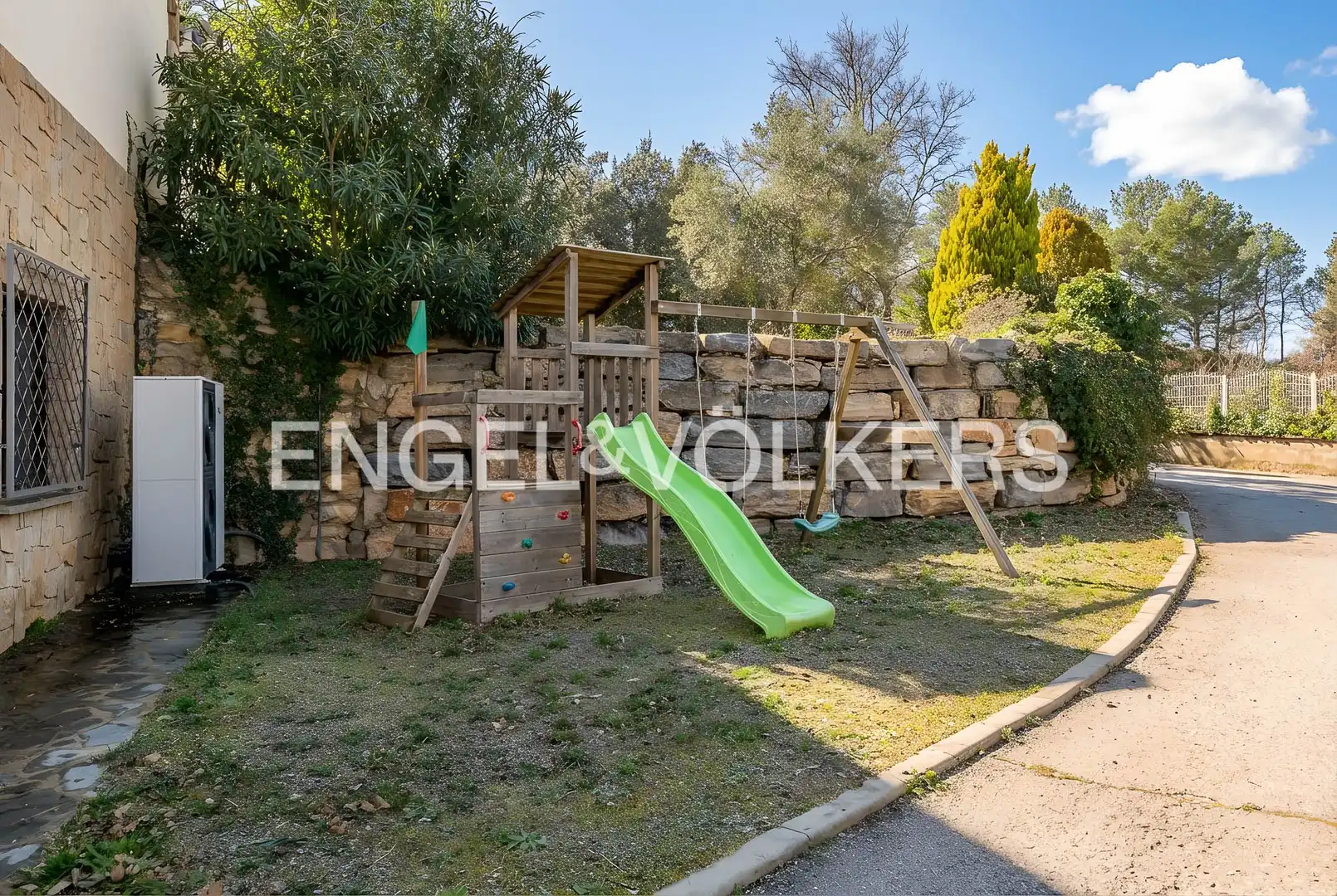 Houses for sale in Sant Salvador de Guardiola  with Air Conditioner, Heating and Private garden