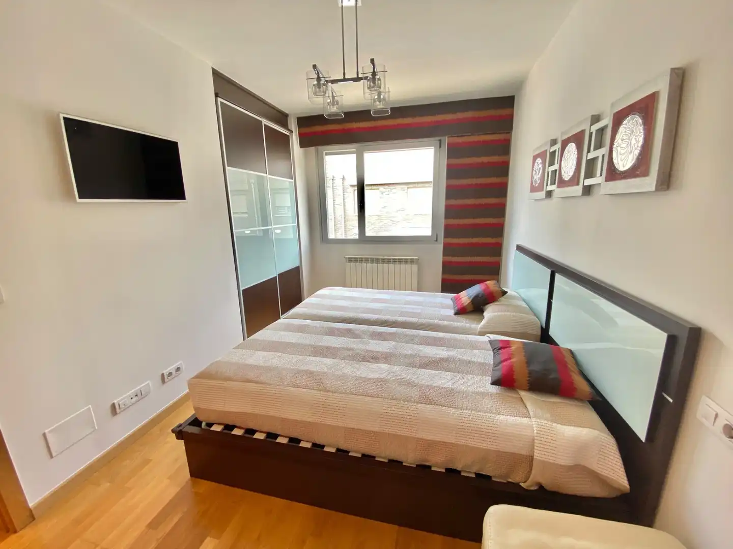 Detached homes for sale in Paseo de Labraza, Zabalgana