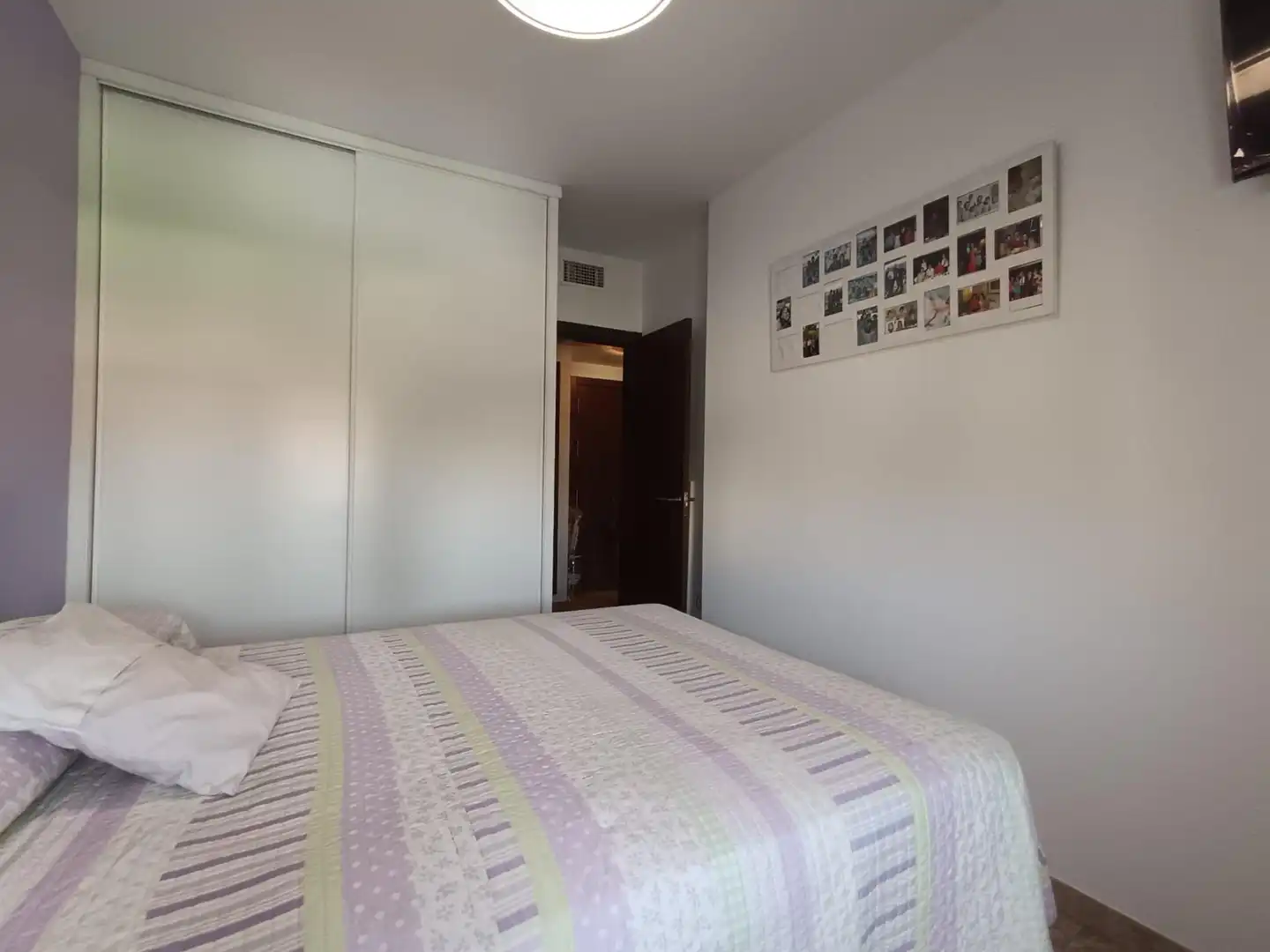 Bedroom of Flat for sale in Córdoba  with Air Conditioner, Heating and Furnished