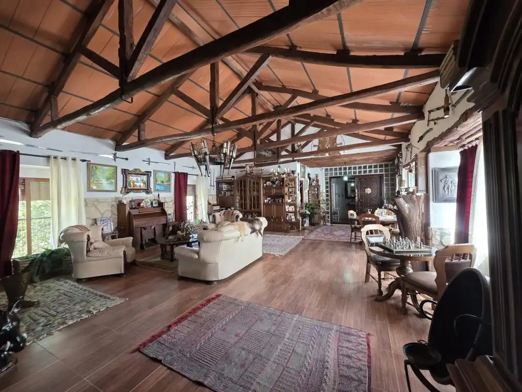 Sala de estar de Finca rústica en venta en Robledo con Calefacción, Jardín privado y Terraza