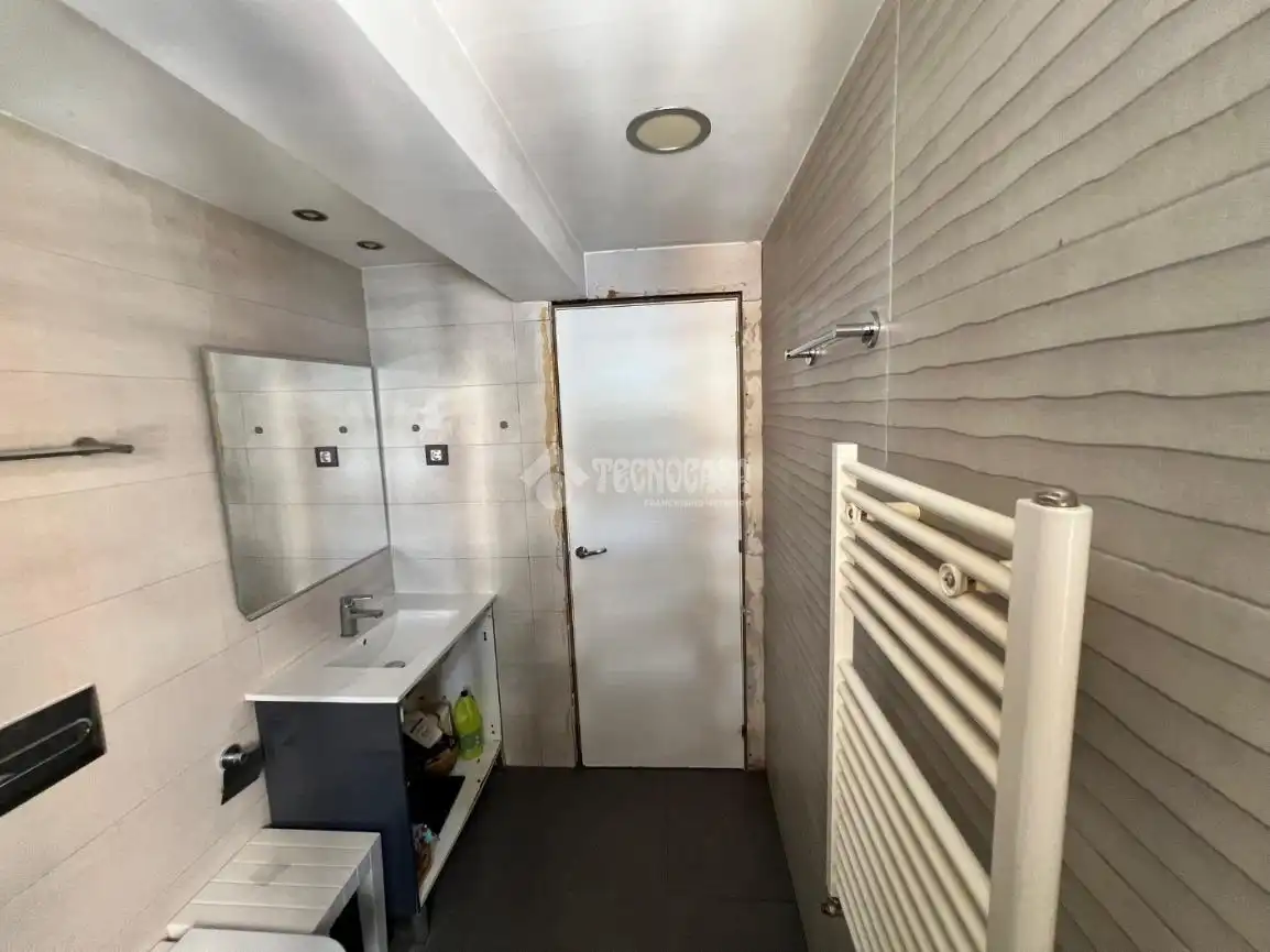 Baño de Piso en venta en Madrid con Aire acondicionado y Terraza
