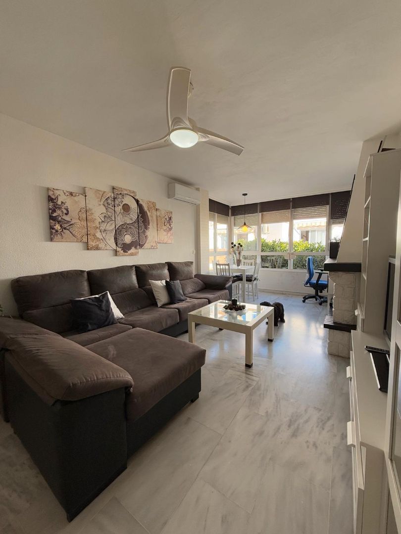 Sala d'estar de Dúplex en venda en Torrox amb Aire condicionat, Calefacció i Terrassa