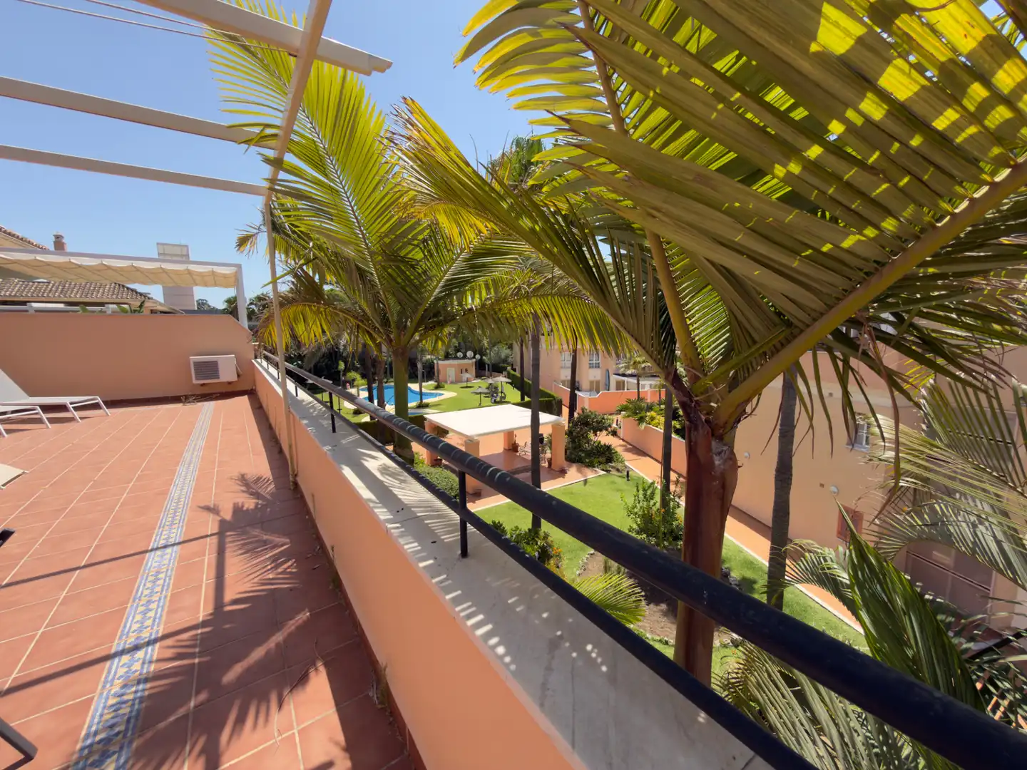 Terrassa de Àtic en venda en Marbella amb Aire condicionat, Terrassa i Piscina comunitària