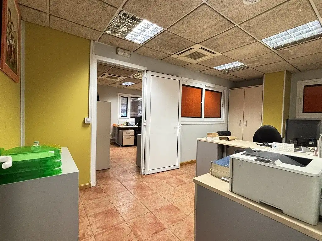 Business premises for sale in Olot, imagen 11