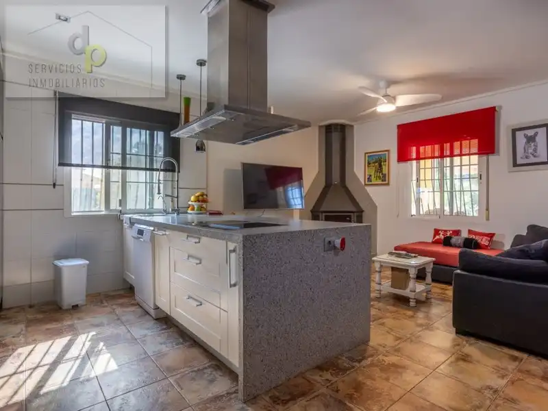 Detached house with pool for sale in La Foia - Daimés - Asprella, imagen 13