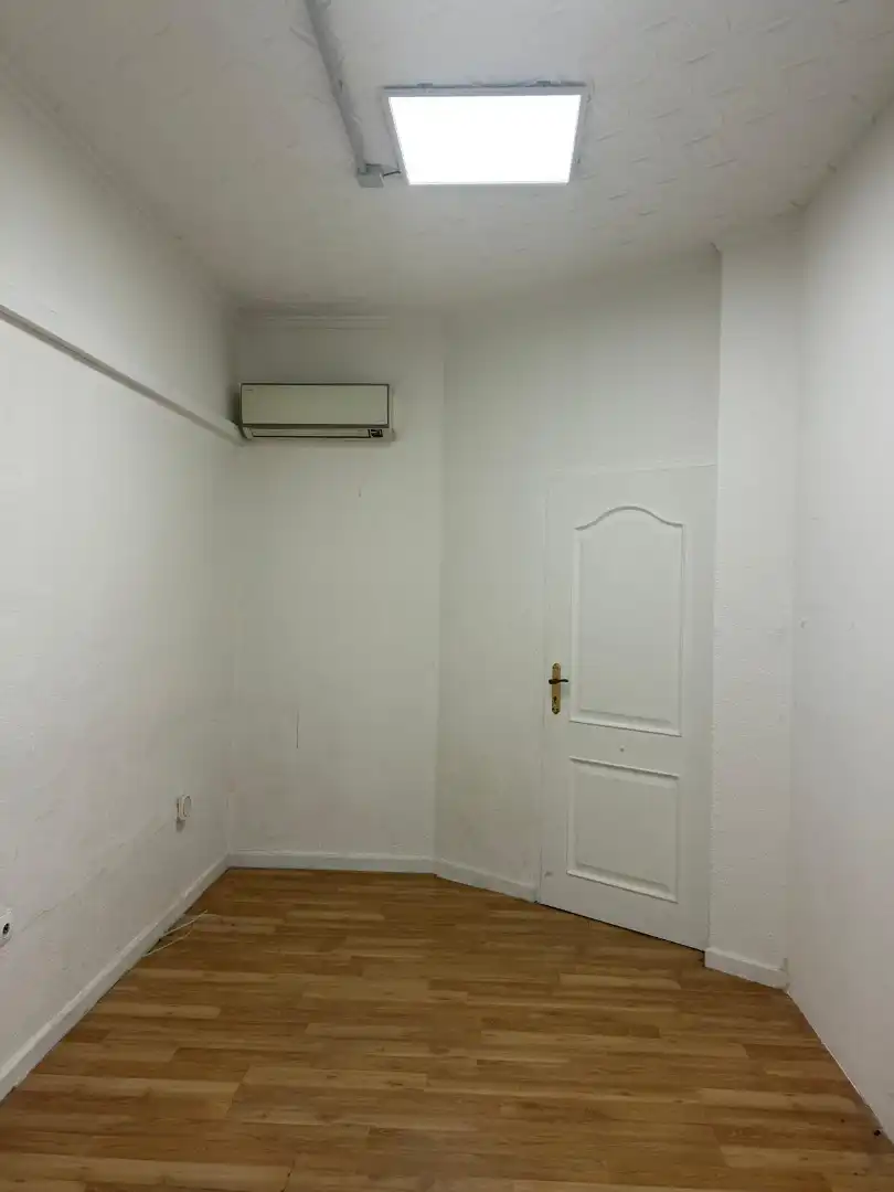 Habitación de Local de alquiler en Sueca con Aire acondicionado