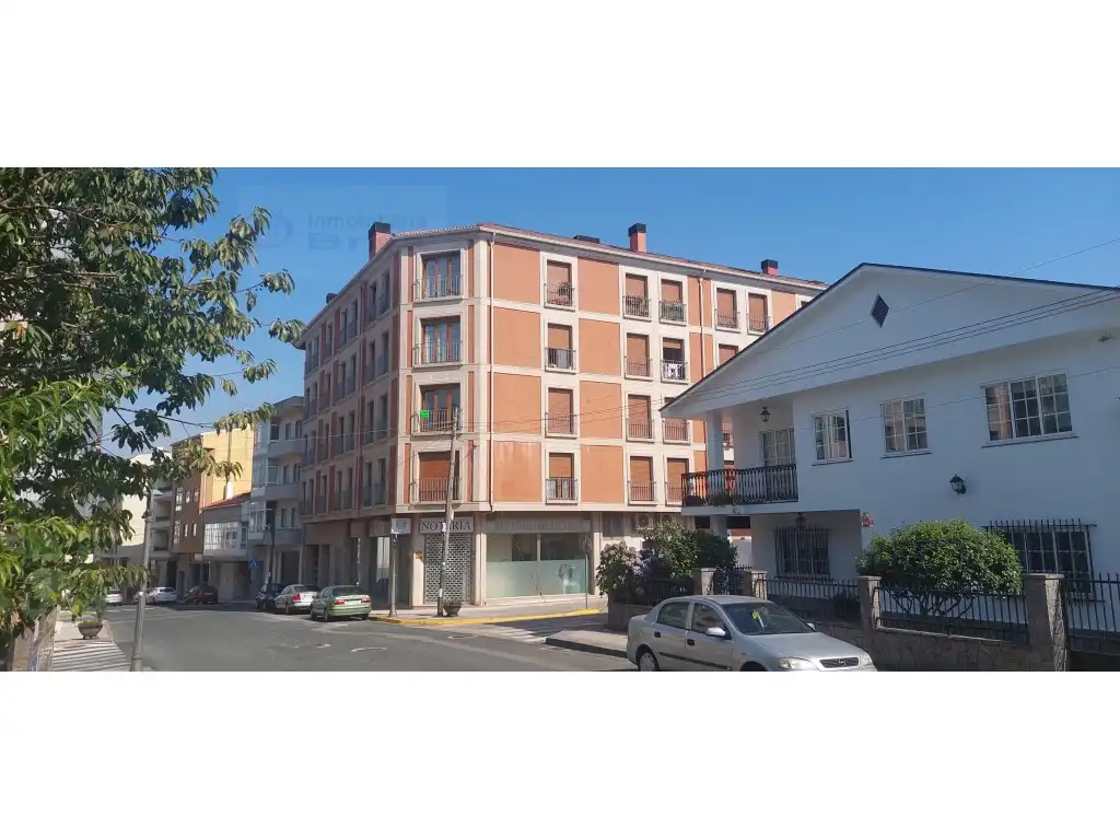 Vista exterior de Piso en venta en Silleda