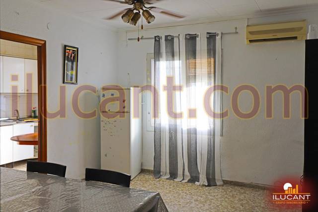 Piso en Venta en Campoamor