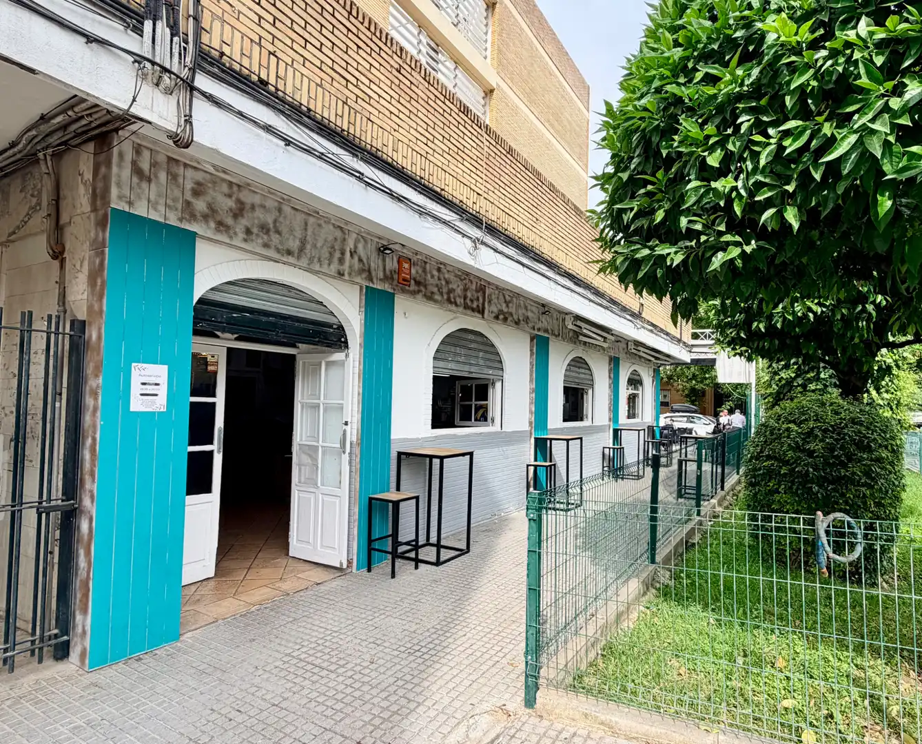Commercial properties for rent in  Sevilla Capital  with Air Conditioner, Heating and Terrace