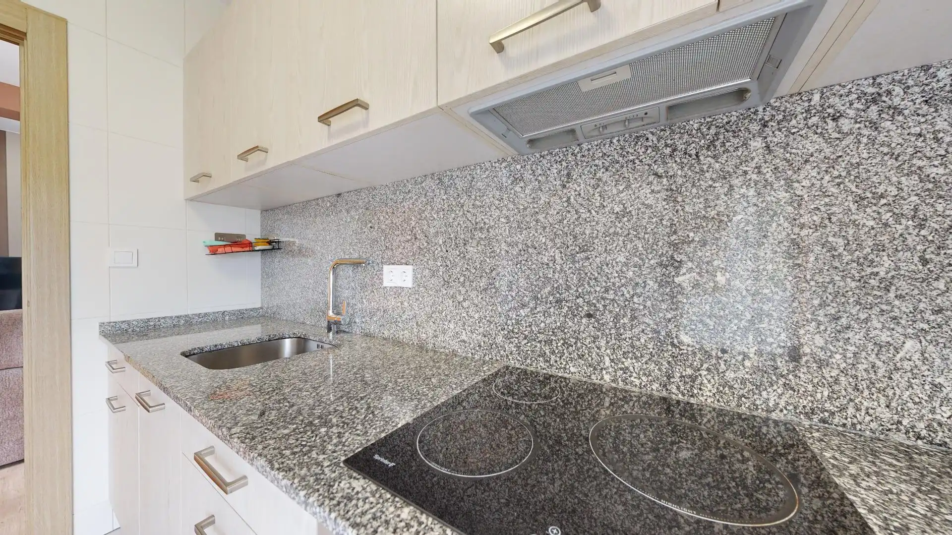 Kitchen of Houses for sale in Abanto y Ciérvana-Abanto Zierbena  with Heating