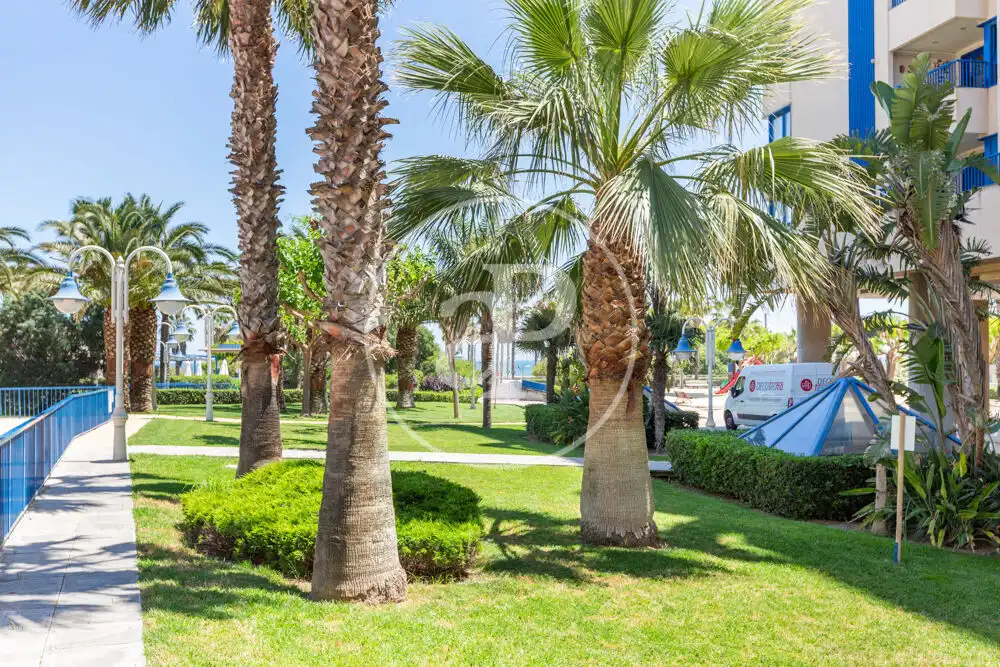 Exterior view of Flat for sale in Alboraya  with Air Conditioner, Heating and Private garden