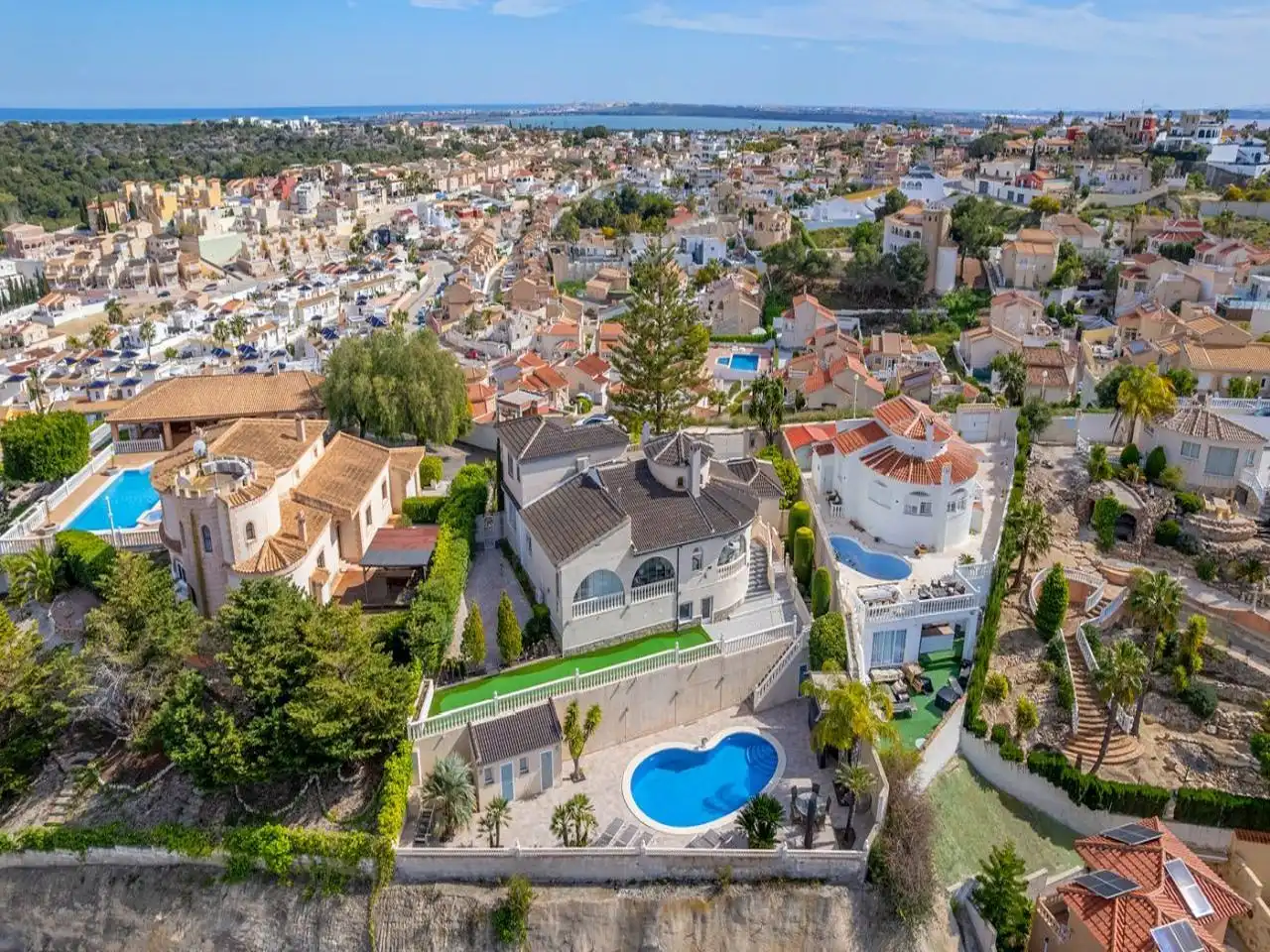 Detached house with terrace for sale in Pedanías Norte