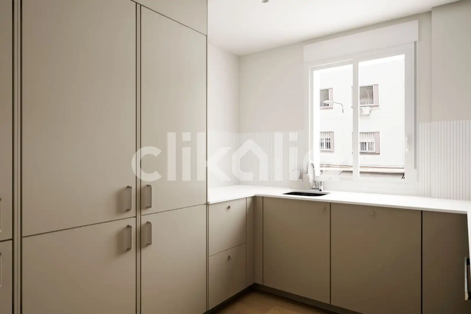 Kitchen of Flat for sale in Sevilla  with Air Conditioner, Private garden and Terrace