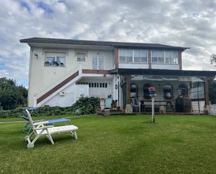 Außenansicht von Dachboden zum verkauf in Santa Cruz de Bezana mit Terrasse, Schwimmbad und Balkon