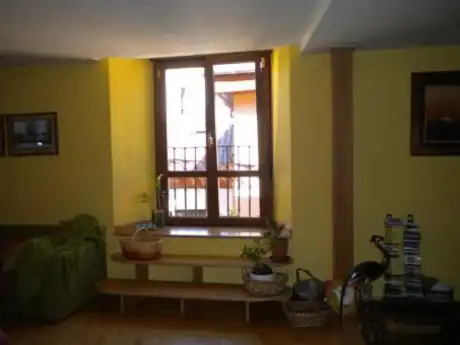 Maisonette zum Verkauf in León Capital  mit Heizung, Privatgarten und Abstellraum