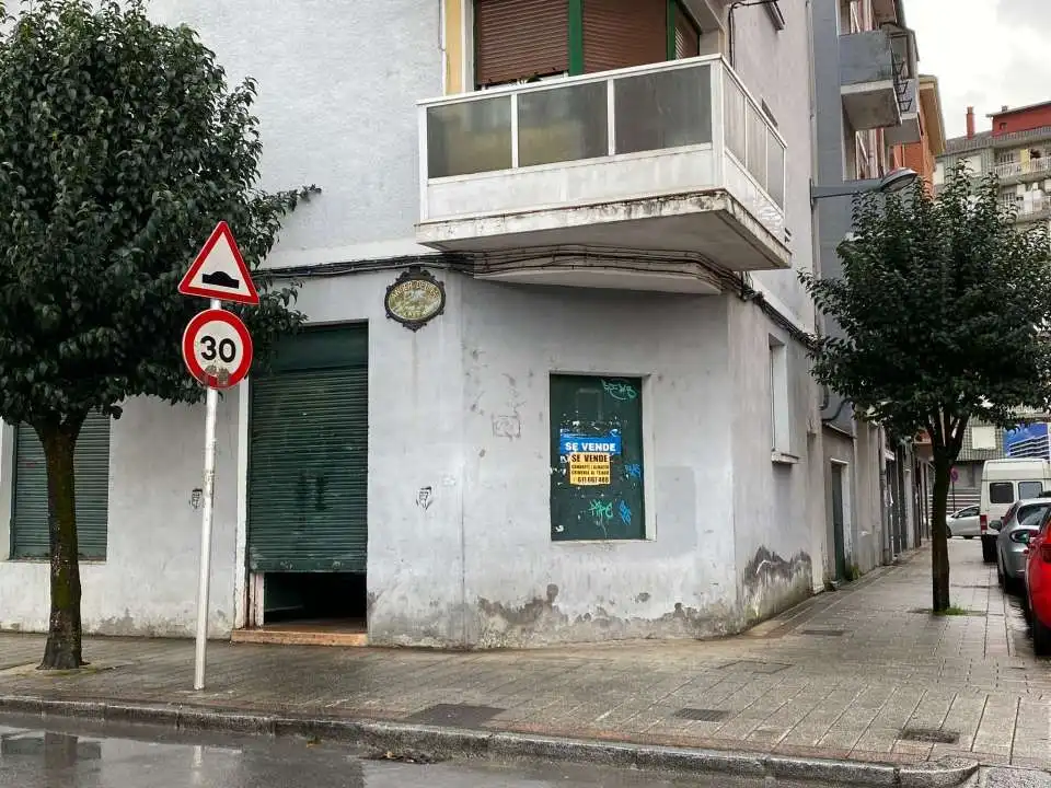 Local comercial en venta en Usansolo