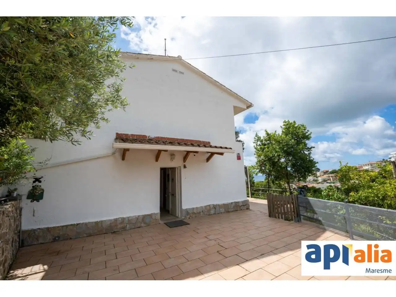 Casa amb piscina en venda a Calle Pirineos 16, imagen 5