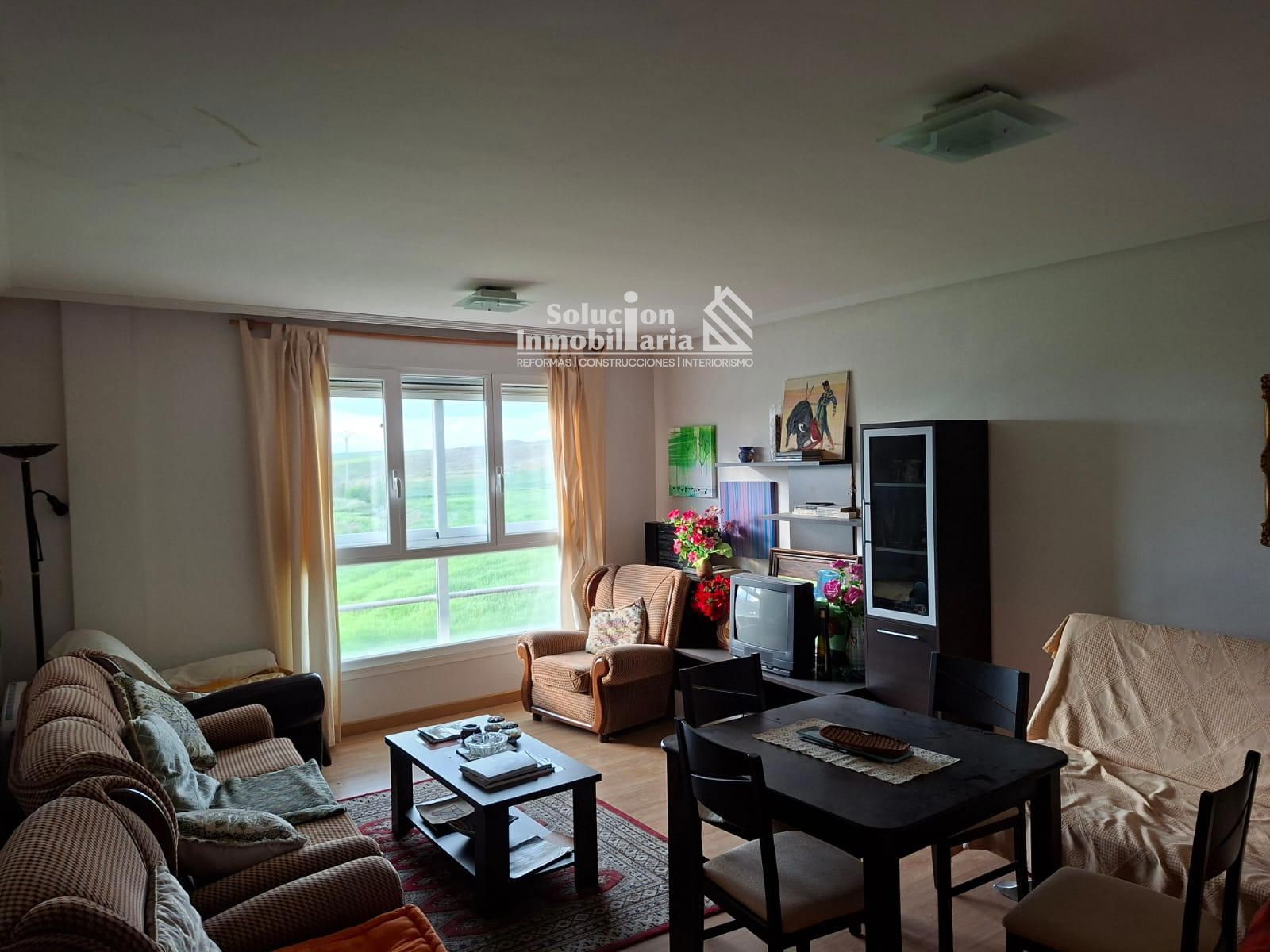 Living room of Flat for sale in Arapiles  with Furnished