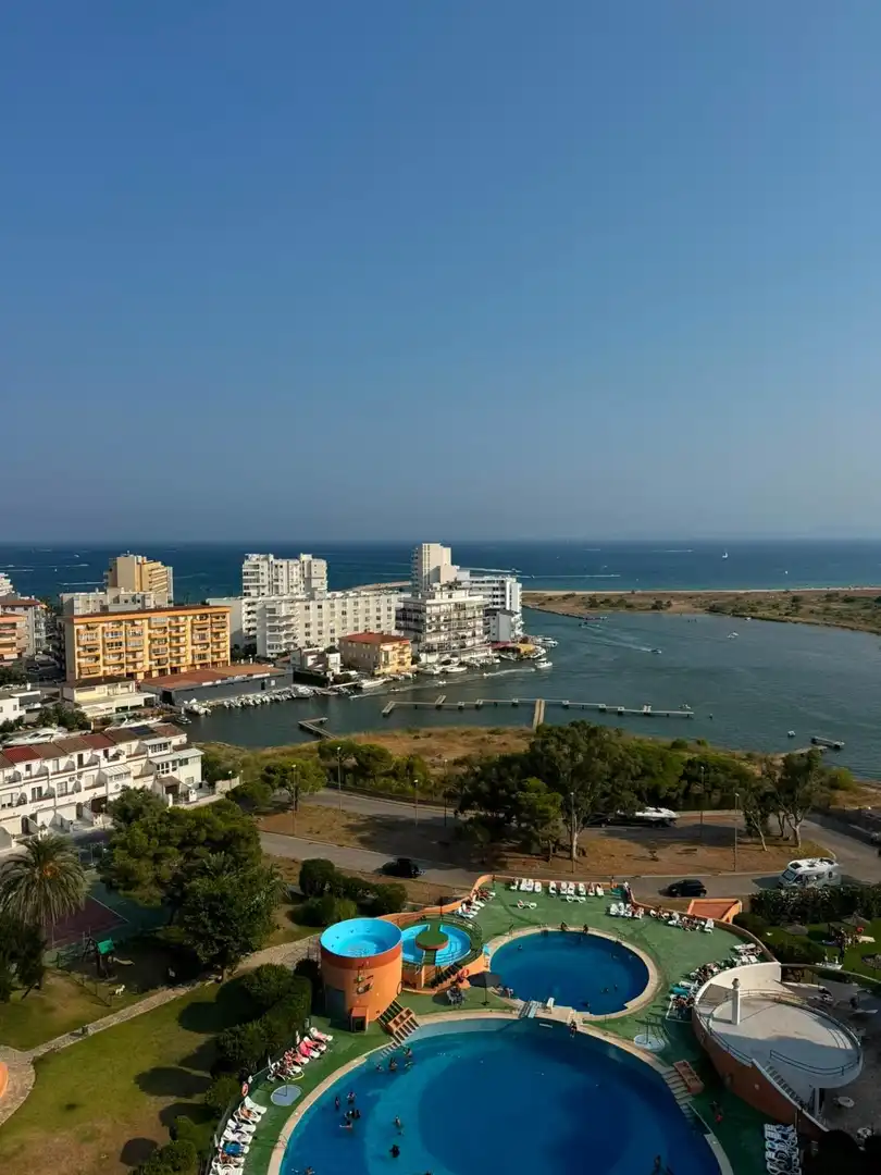 Apartment mit Terrasse zum Verkauf in Carrer Carrer Cap de Llevant, imagen 15