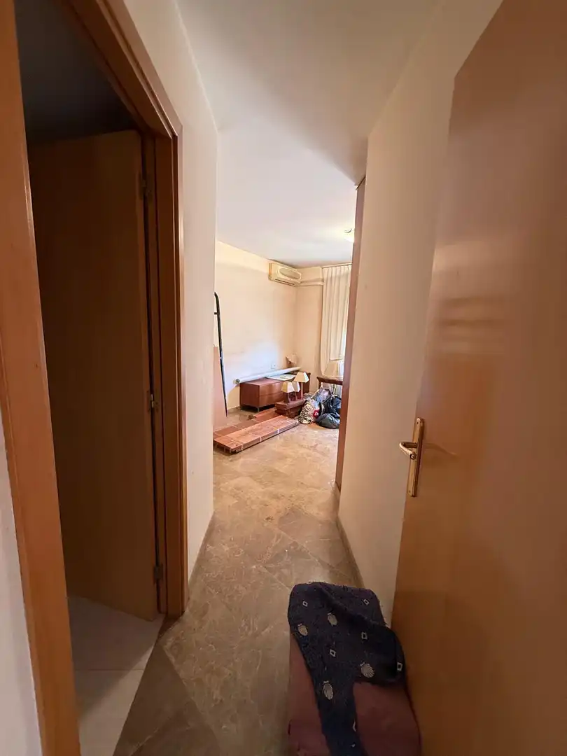 Piso en venta en L'Hospitalet de Llobregat con Balcón