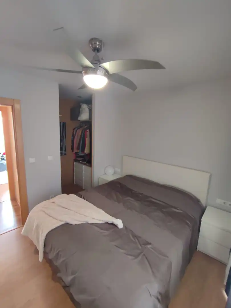 Habitación de Casa adosada en venta en Balaguer con Aire acondicionado, Calefacción y Jardín privado