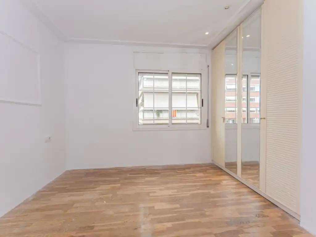 Bedroom of Flat for sale in Sant Boi de Llobregat