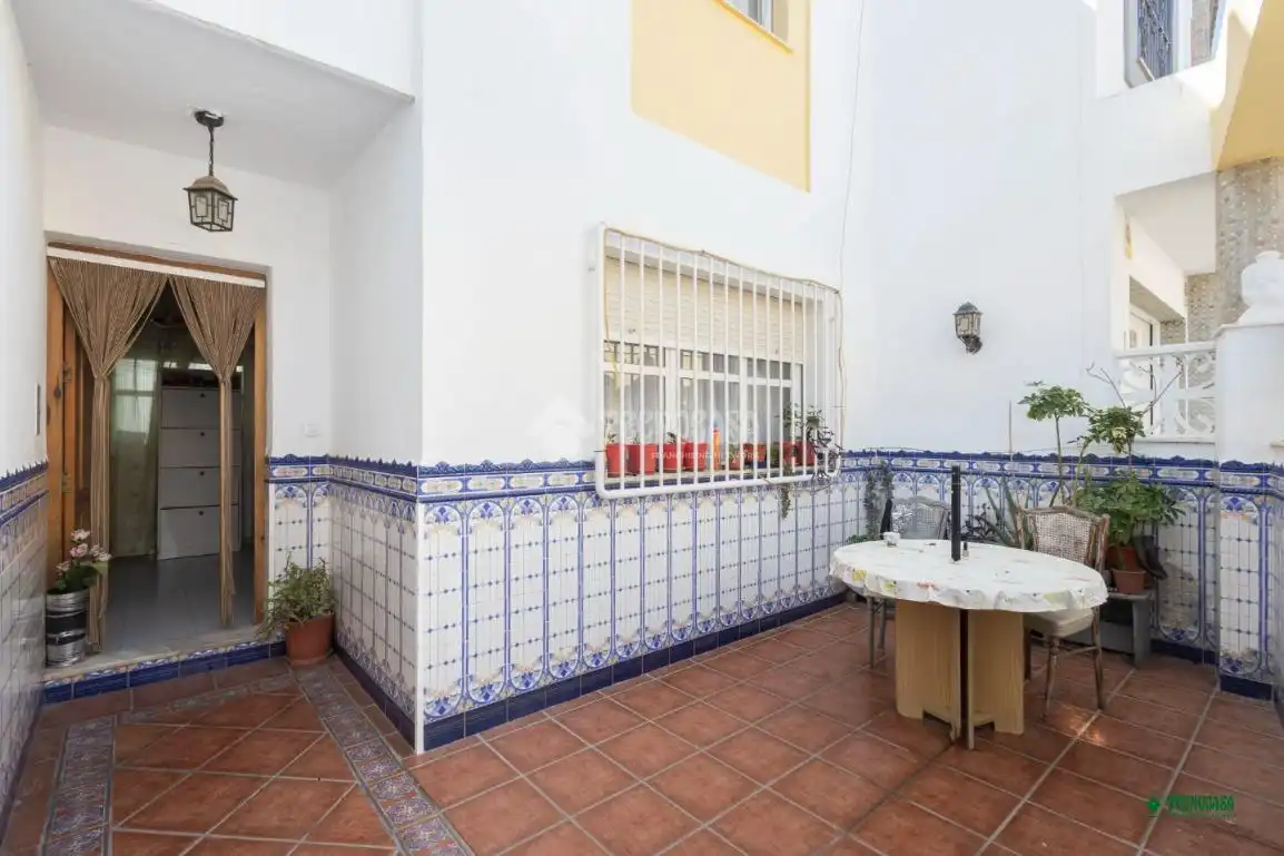 Casa adosada en venda en Níjar amb Aire condicionat