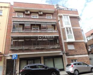 Exterior view of Flat for sale in  Madrid Capital  with Air Conditioner, Heating and Terrace