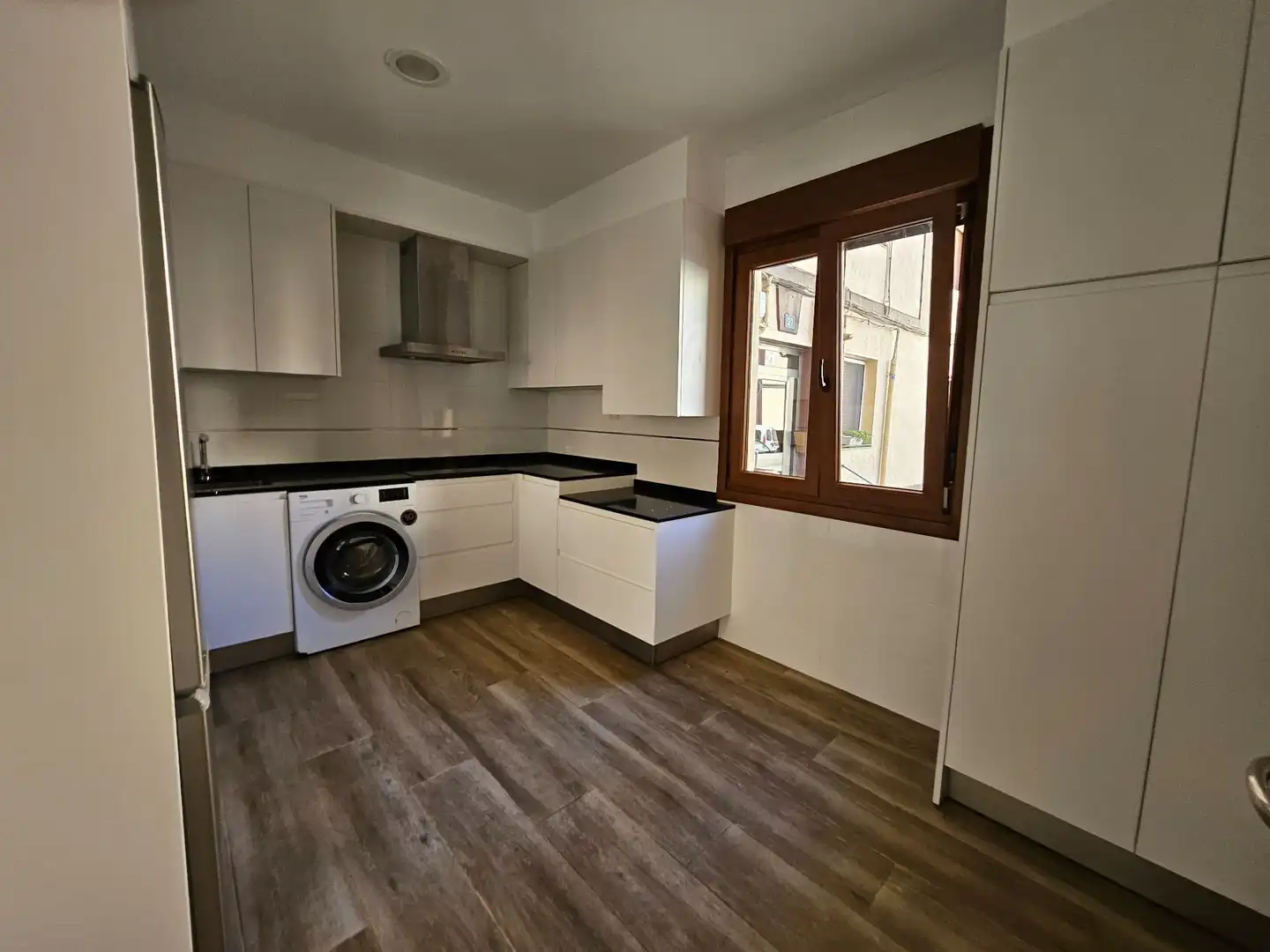 Cocina de Piso en venta en Abanto y Ciérvana-Abanto Zierbena con Calefacción