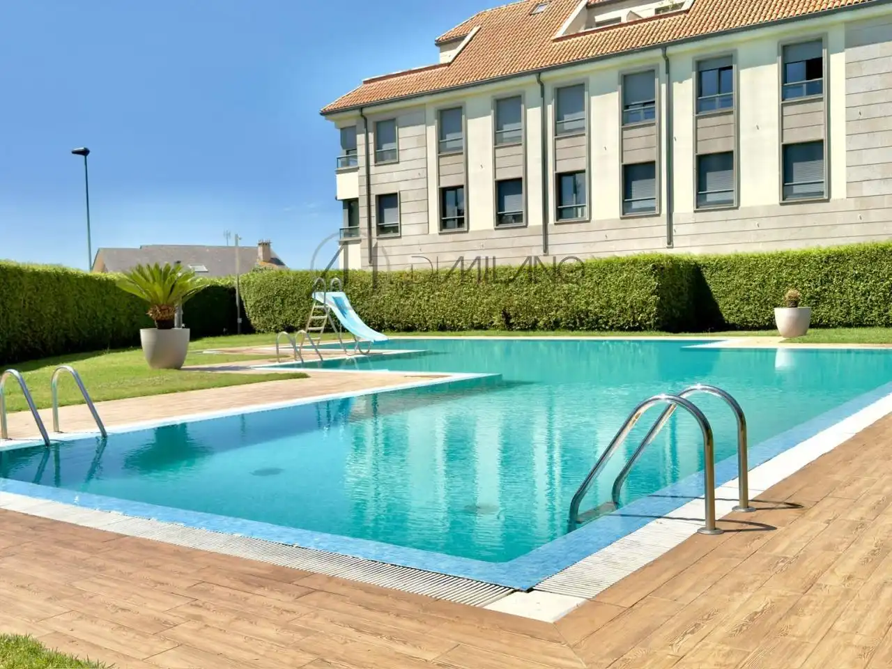 Piscina de Pis de lloguer en Vigo  amb Calefacció, Parquet i Piscina