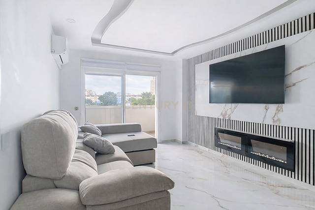 Apartamento en Venta en C. Pablo Iglesias, 5, Benalmádena, Spain, -1 en Arroyo de la Miel
