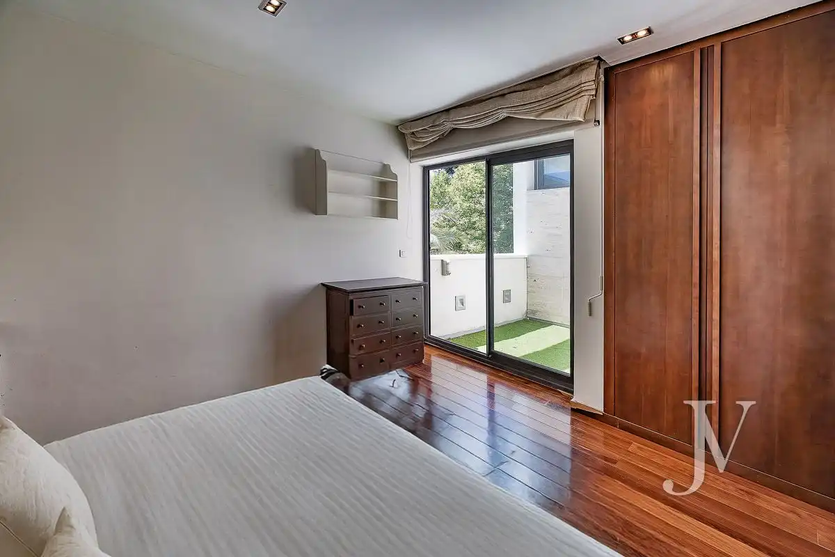 Habitación de Casa o chalet en venta en Madrid con Aire acondicionado, Calefacción y Jardín privado