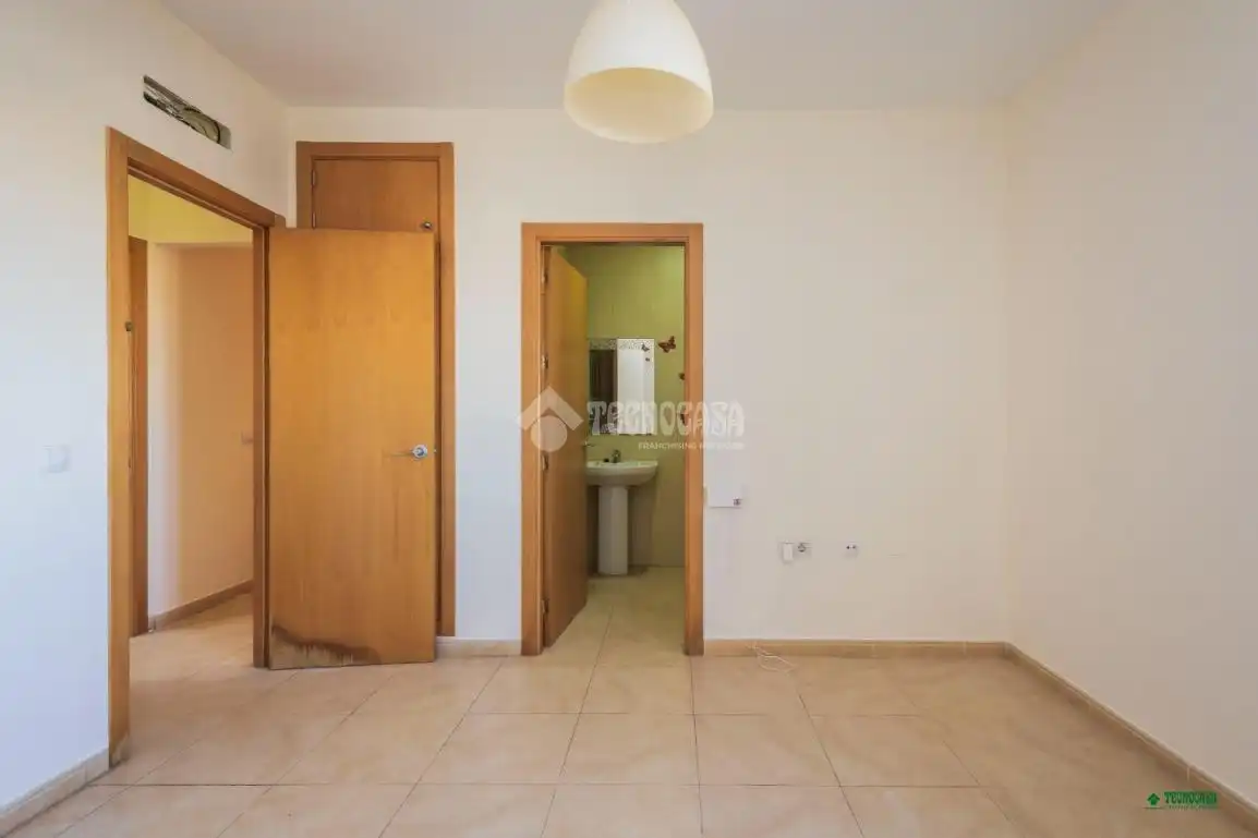 Piso en venta en Costacabana - Loma Cabrera