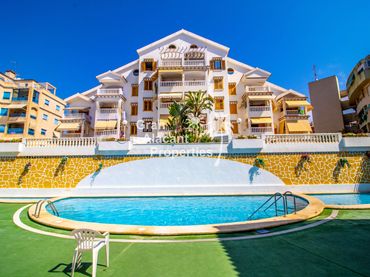 Apartamento con balcón en venta en Avinguda de Portugal