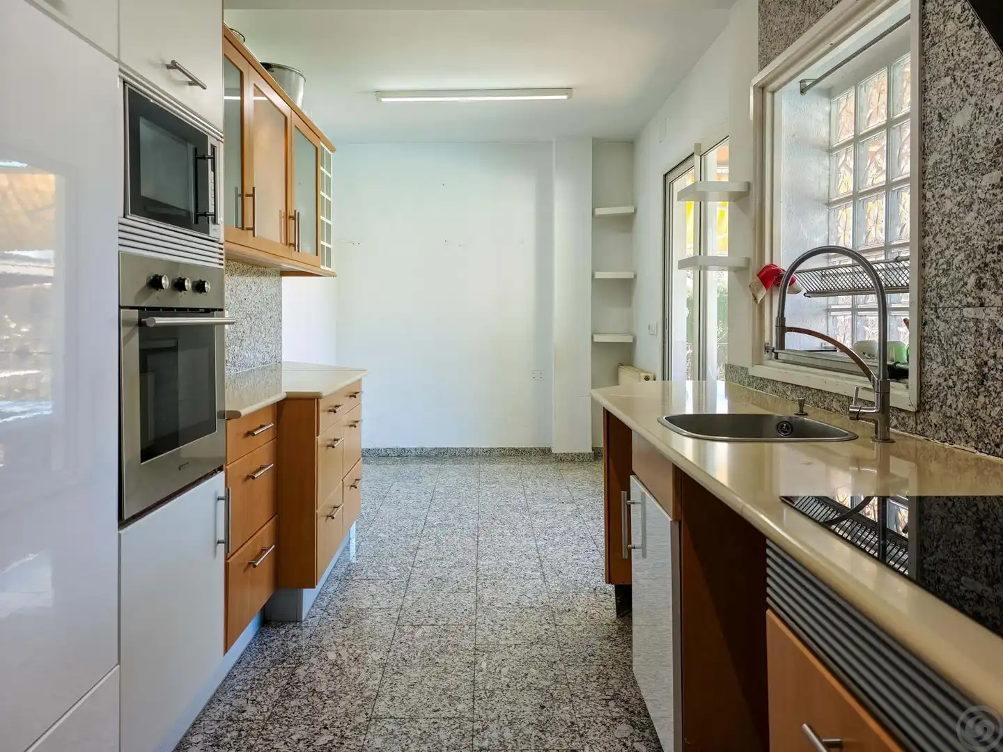 Cocina de Casa o chalet en venta en Empuriabrava con Aire acondicionado, Calefacción y Terraza