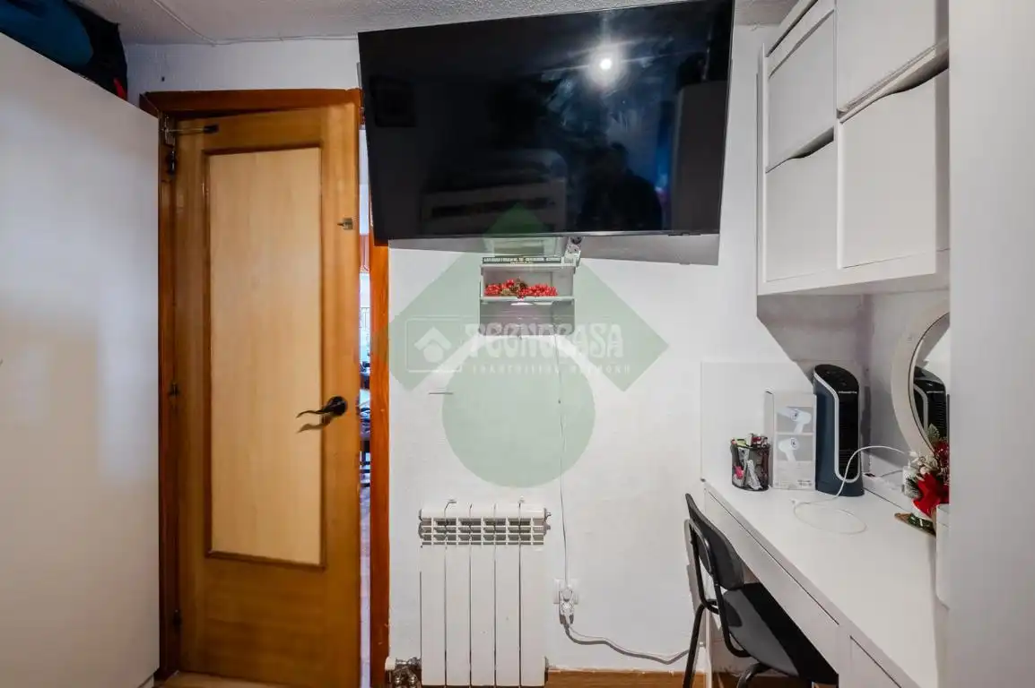 Kitchen of Flat for sale in Madrid  with Air Conditioner and Balcony