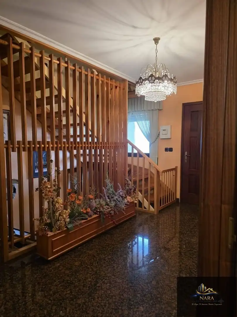 Houses for sale in Torrelavega   with Heating, Private garden and Parquet flooring