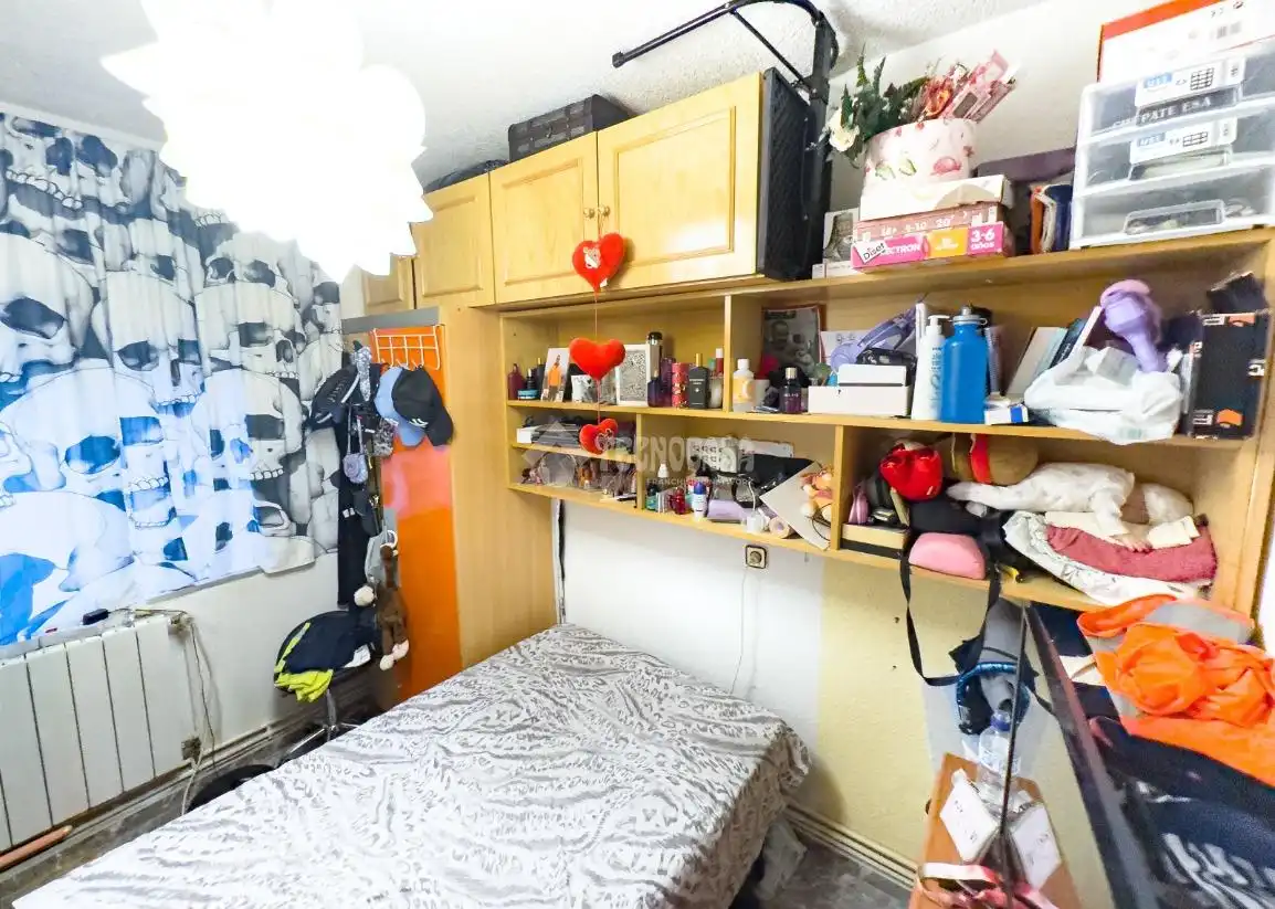 Habitación de Piso en venta en Alcalá de Henares